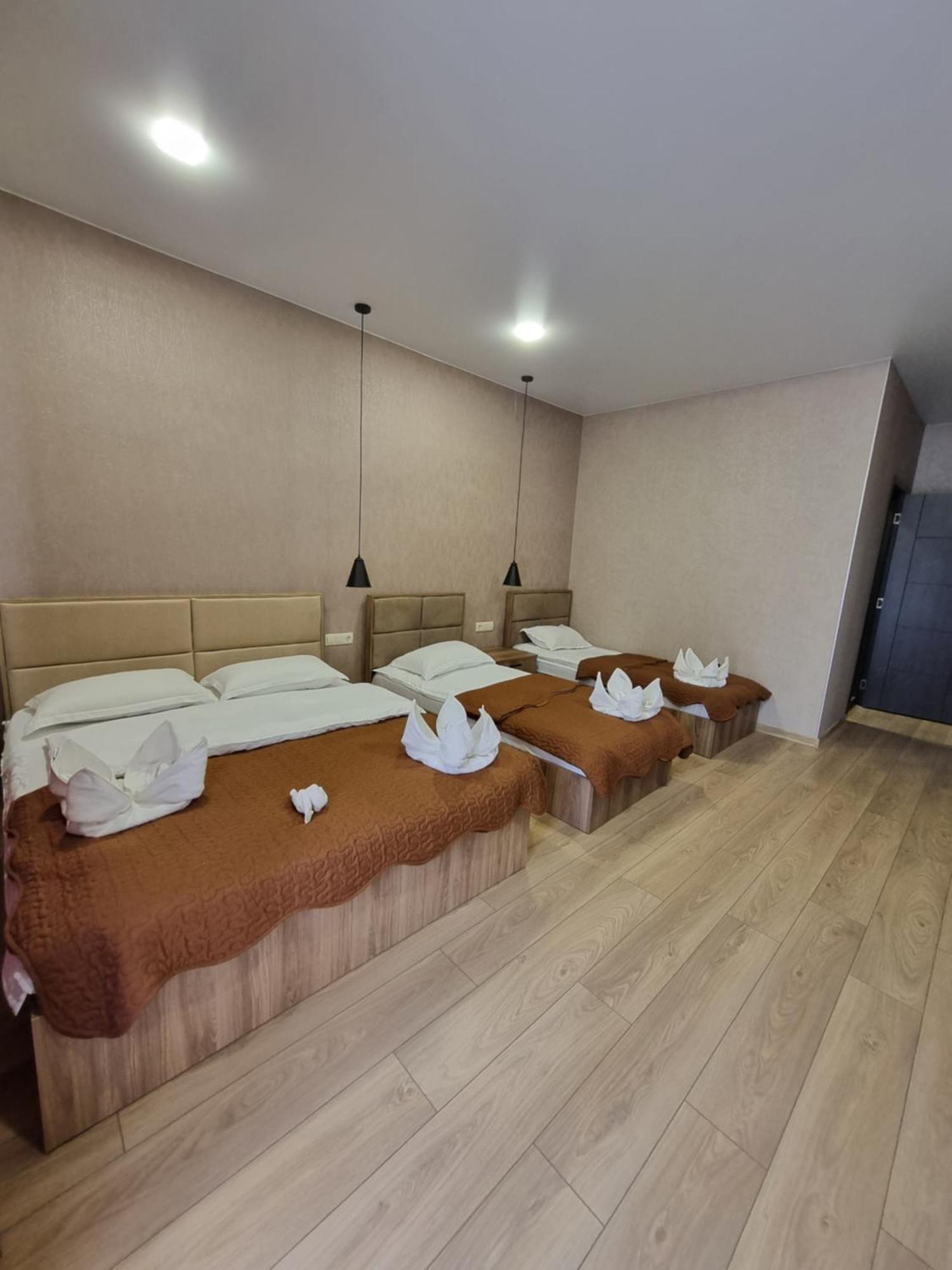 Hotel Sweet Night Stepancminda Pokoj fotografie