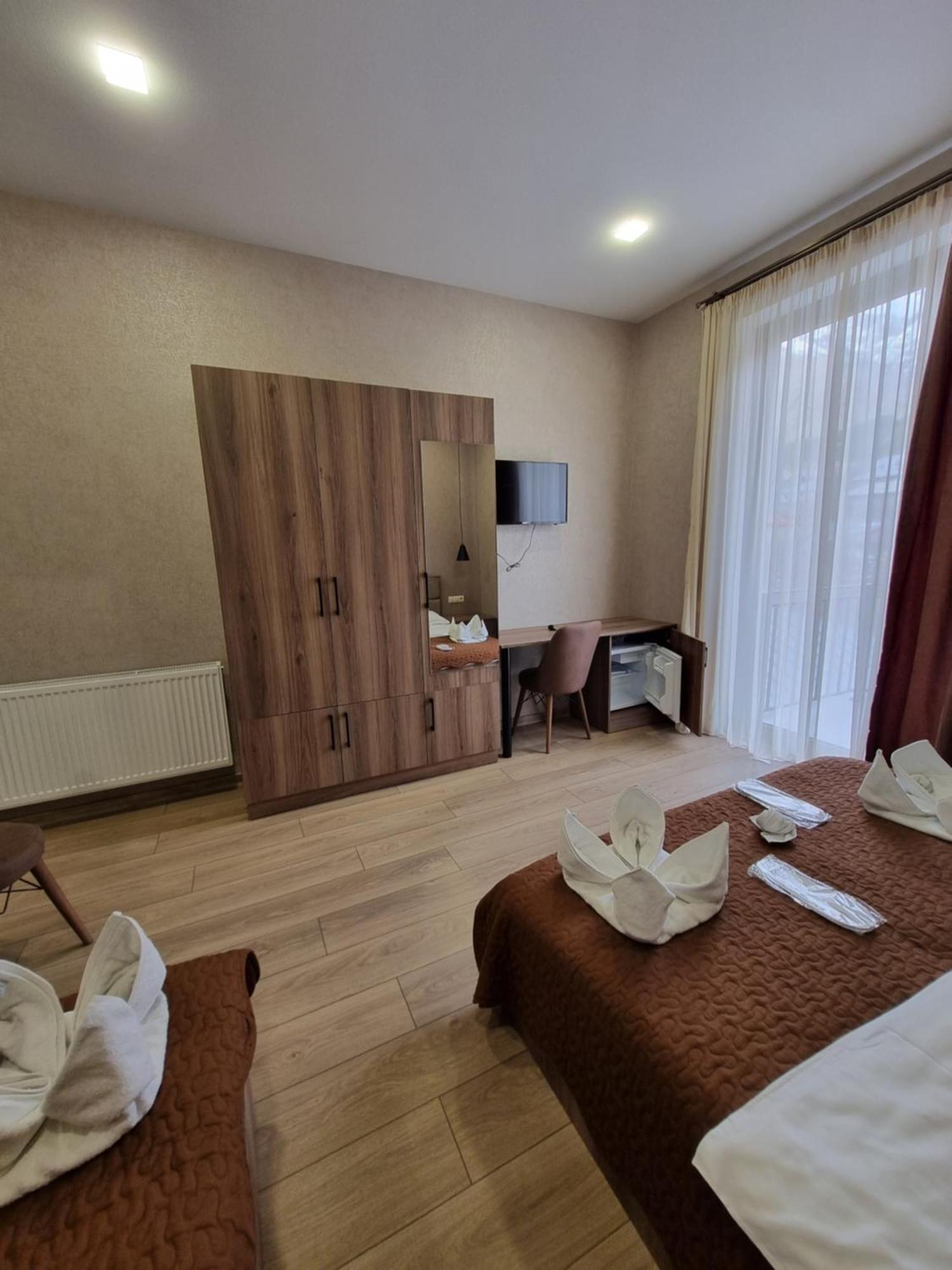 Hotel Sweet Night Stepancminda Pokoj fotografie